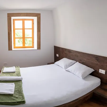 Sunrise - With Old Bridge View * Μόσταρ